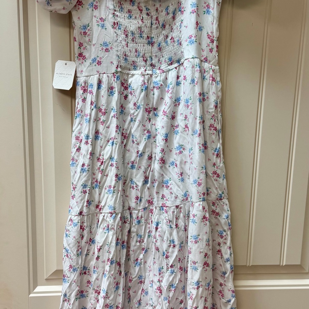 Altar'd State White Floral Puff Sleeve Maxi Dress - Picture 9 of 10